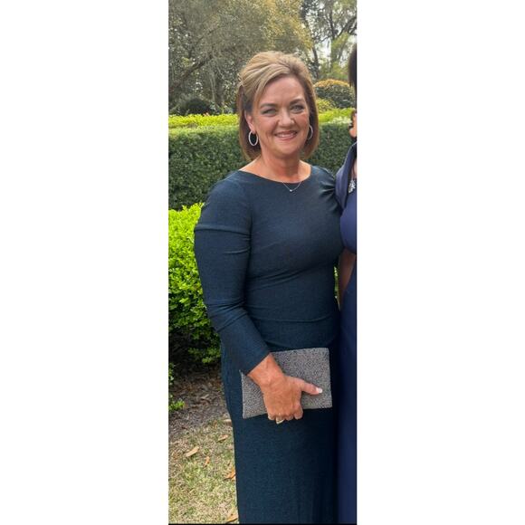 Maggy London Clemence Gown Size 8 MOB MOG Wedding, holiday cocktail formal - Picture 3 of 8